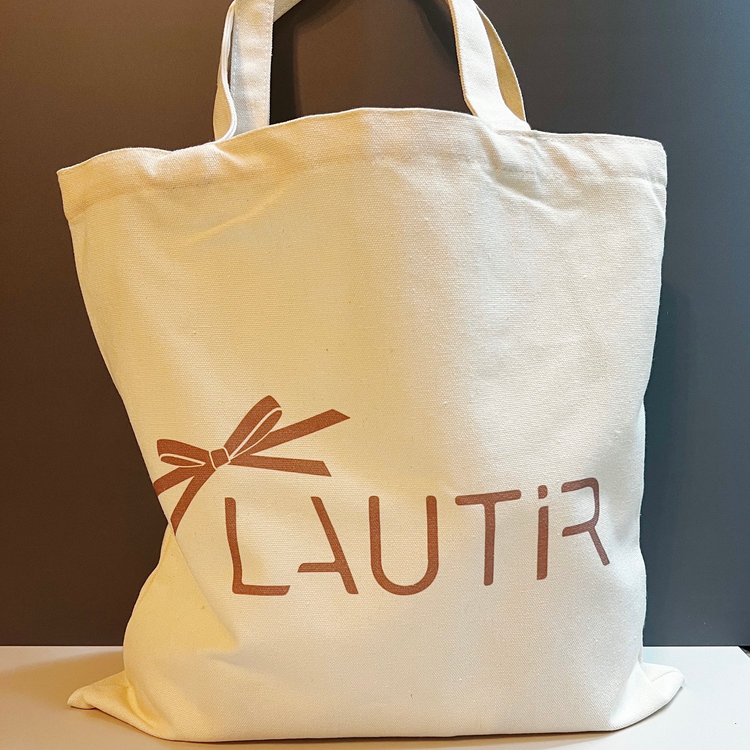 Custom Lautir Holiday Tote &amp; Sachet